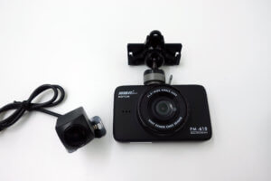 掃瞄者 PM610 前+後行車記錄器(內鍵測速器)