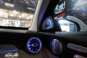 賓士 C-Class GLC 64色高功率全車氣氛燈