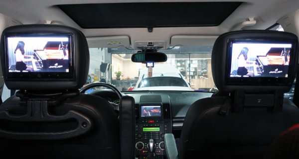 客製化後頭枕9吋螢幕