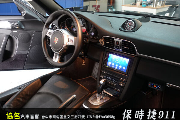 保時捷 PROSCHE 911加裝CARPLAY主機