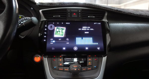 NISSAN SUPER SENTRA 10吋專用安卓機