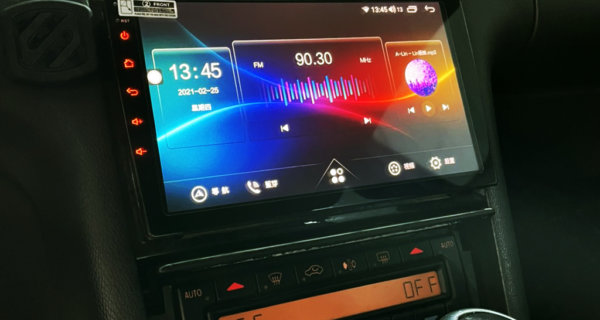 BENZ E-CLASS W210 9吋安卓機