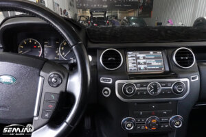 路華Land Rover D4 加裝導航系統