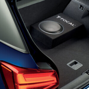 每輛車上音響不可或缺的靈魂–「重低音」