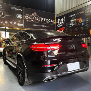 賓士完美升級64色 車內氛圍燈UP