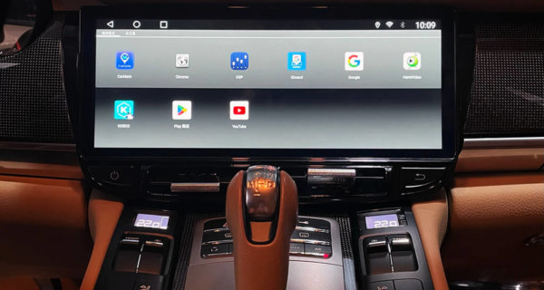 保時捷 Panamera S 改12.3吋大螢幕安卓機